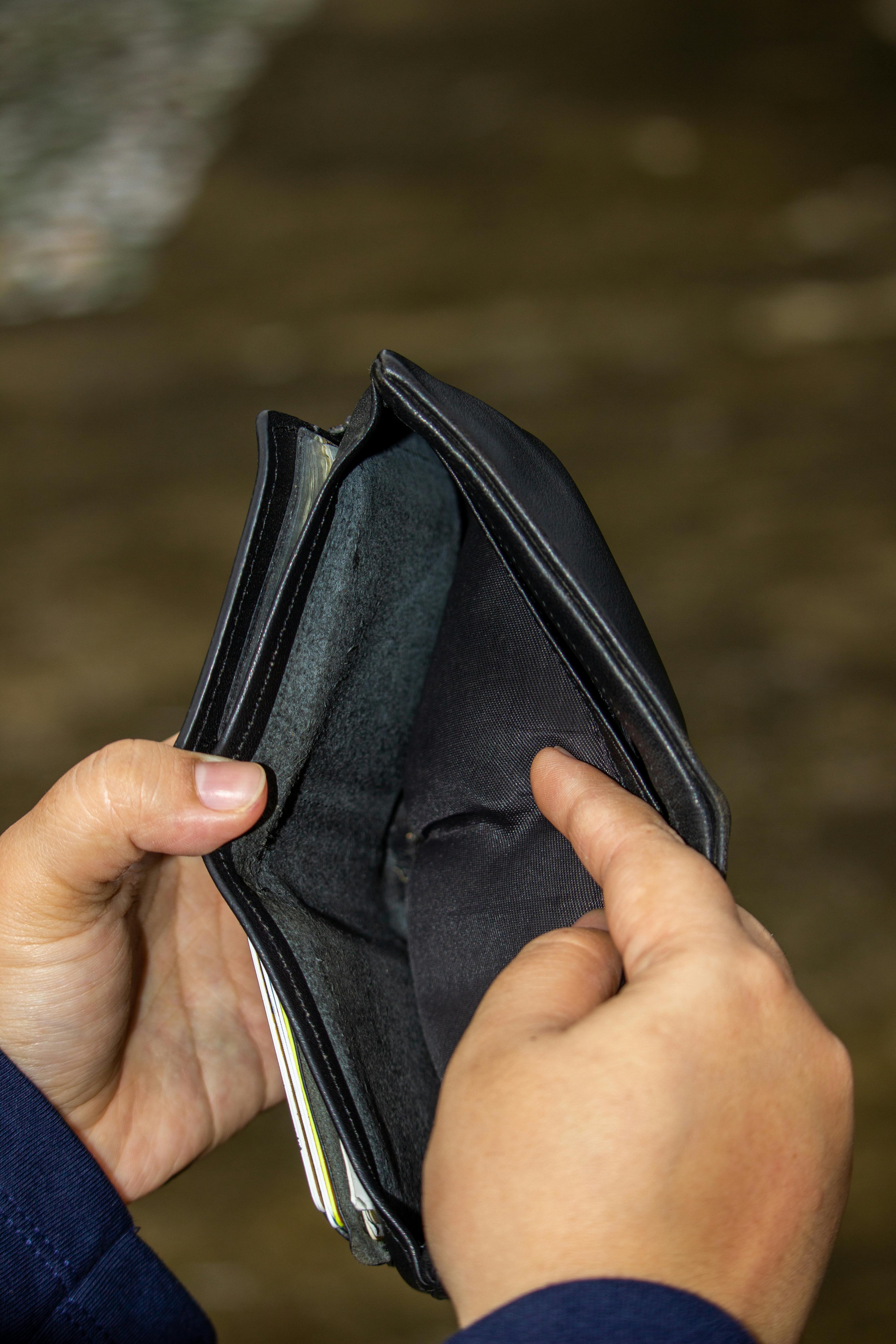 How to Structure Google Ads for Family Law Firms on a Tight Budget