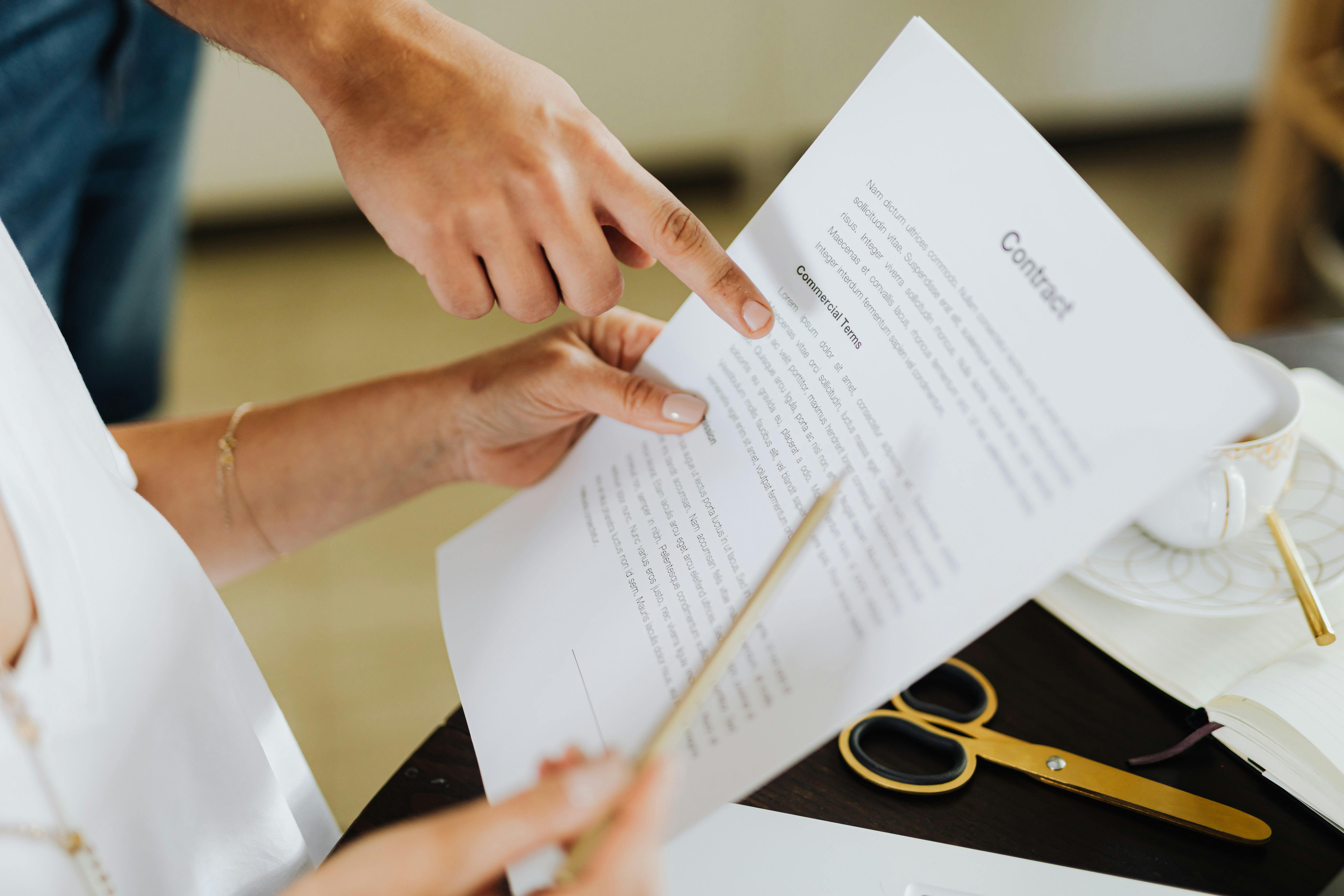 Boutique vs Full-Service Legal Marketing Agency: How to Choose